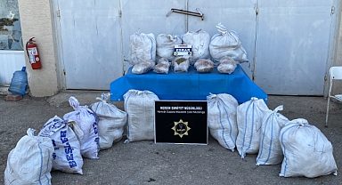 Et tırından esrar çıktı