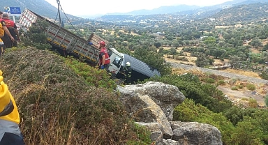 İbrahim Tatlıses trafik kazası geçirdi!