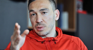 Mevlüt Erdinç futbola veda etti