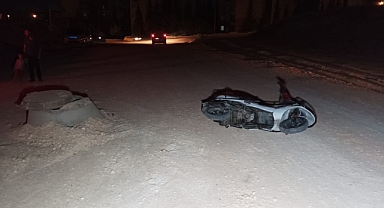 Motosiklet kaza yaptı: 1 yaralı