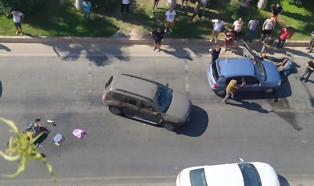 Otomobil motosikletliye çarptı sürücü ağır yaralandı