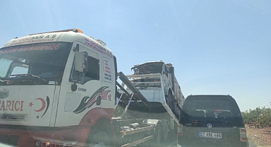 Şanlıurfa’da fayans yüklü kamyon devrildi!