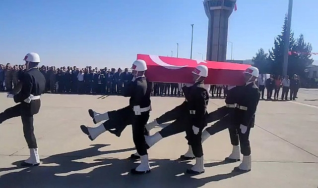 Şanlıurfa'da şehit Cırnooğlu memleketine uğurlandı