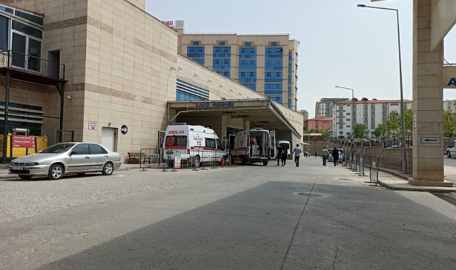 Siirt’te tarım aracı devrildi: 5 yaralı