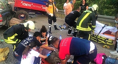 Tarım işçilerin traktörü devrildi: 11 yaralı