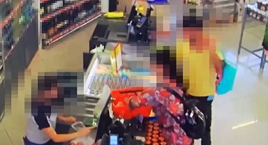 Telefon çalan hırsız kameraya yansıdı