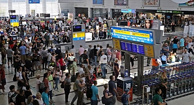 Temmuz ayında yabancı ziyaretçi sayısı arttı