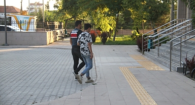 Tüfeğin ateş alması sonucu küçük çocuk öldü