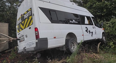 Urfalı işçileri taşıyan minibüs Ordu'da kaza yaptı! 13 yaralı