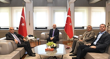 Urfalı vekiller soluğu Bakanlıkta aldı!
