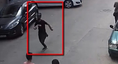 Yardım etmek amacıyla yanaştı telefonunu çaldı