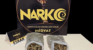 1.5 kilogram esrar ele geçirildi!