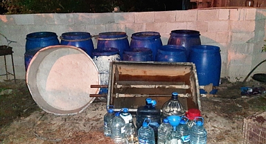 3 bin 550 litre sahte rakı ele geçirildi!