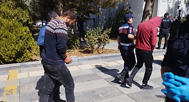 3 ilde uyuşturucu operasyonu: 32 gözaltı