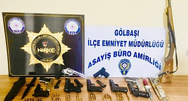 Adıyaman’da uyuşturucu denetiminde silah ele geçirildi