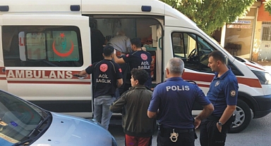 Aile içinde çıkan kavgada bir kişi babasını ve abisini bıçakladı