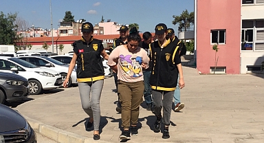 Aşk vaadiyle kandırıp gasp eden 3 zanlı tutuklandı