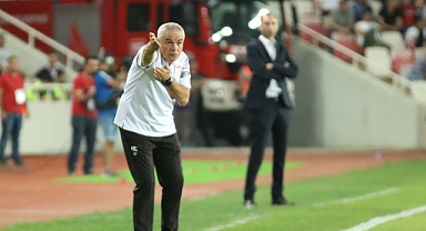 Avrupa kupalarında 25. karşılaşma