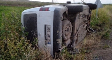 Bozova'da otomobil yan yattı!