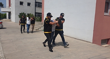 Cep telefonu çalan kapkaç zanlıları tutuklandı