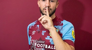 Halil Dervişoğlu, kiralık olarak Burnley'de