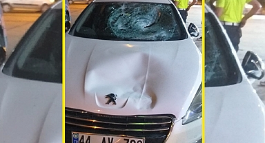 Karşıya geçmeye çalışan kadına otomobil çarptı