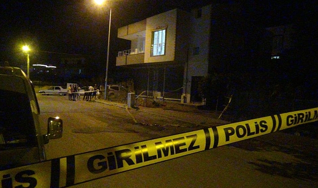 Kimliği belirsiz kişiler etrafa ateş açtı