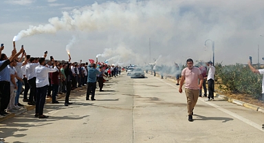 Meral Akşener’e davullu zurnalı karşılama