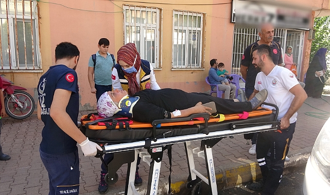 Motosiklet ile bisiklet çarpıştı: 2 yaralı