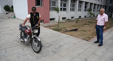 Motosikleti çalınan halk ozanı şiirle şikayetçi oldu