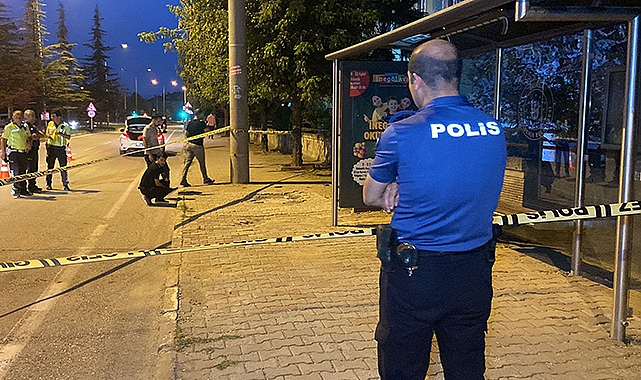 Önce eşinin sonra kendi kafasına sıktı