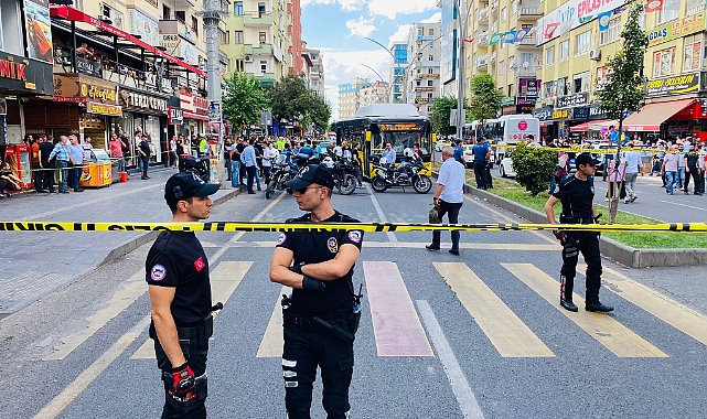 Otobüsün kapısına sıkışan kadın öldü