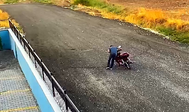 Park halindeki motosiklet çalındı