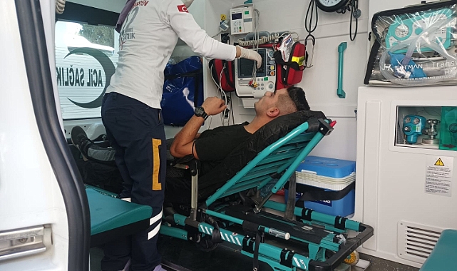 Psikolojik problemleri olan genç üst geçitten atlamak istedi