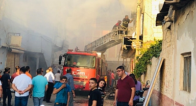 Tamirci dükkanının deposunda yangın!