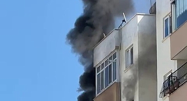 Apartmanın  10. katında yangın paniği