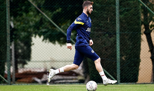 Fenerbahçe, Medipol Başakşehir maçı hazırlıklarına başladı