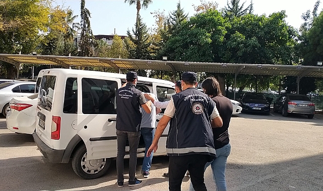Göçmen kaçakçılığı operasyonu: 2 gözaltı