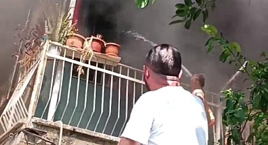 İki katlı evde yangın çıktı