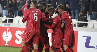 Max Gradel 4. golünü CFR Cluj'a attı