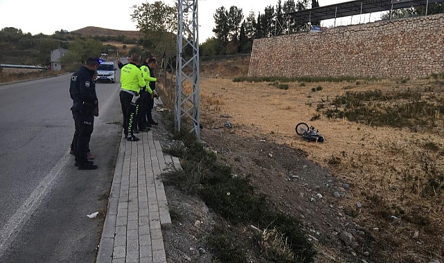 Motosiklet kazasında  1’i ağır 2 kişi yaralandı