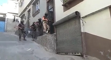 Nevruz kutlamalarında terör propagandasına 8 gözaltı