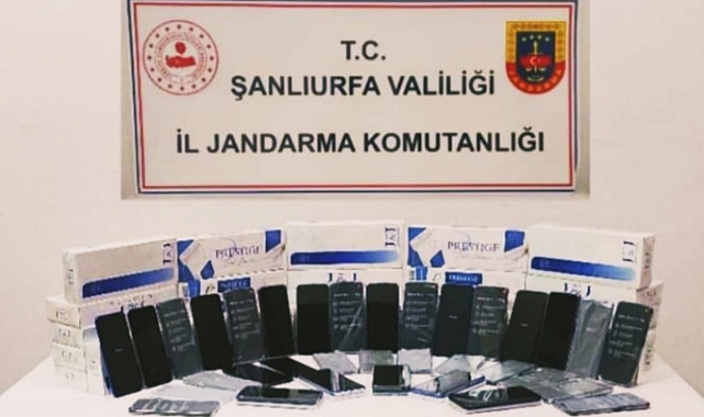 Şanlıurfa’da telefon operasyonu: 3 gözaltı