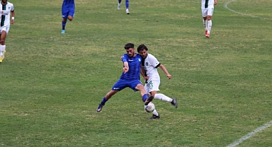 TFF 3. Lig: Efeler 09 SFK: 1- Bursa Yıldırım Spor: 1