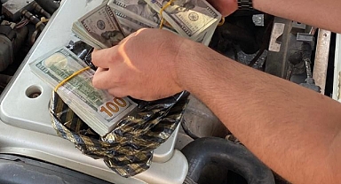 Yaşlı kadını dolandıran 2 kişi yakalandı