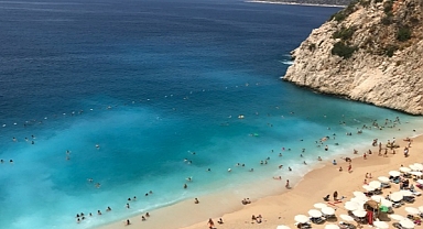 Yerli turistin ikinci çeyrek seyahat harcaması 20 milyar lira