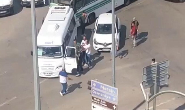 Yol verme kavgası kameraya yansıdı