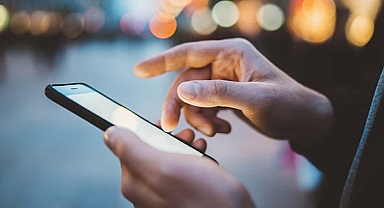 Yurt dışından getirilen cep telefonları takip altına alınıyor