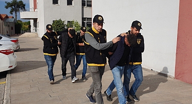 7 ayrı market soyan 3 zanlı tutuklandı