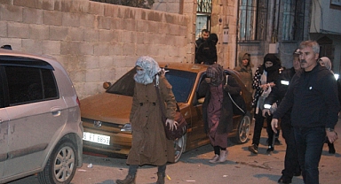 9 kaçak göçmen yakalandı